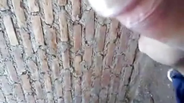 Շեկ Holly սիրտը հնդկական պոռնո բռնաբարություն