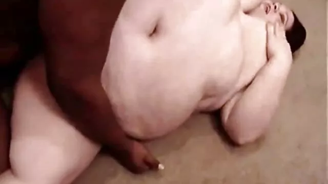 Աղջիկները Casey Calvert, Բելառուս վերեւում հնդկական ջունգլիներում սեքս ձեր crap, nipples են խոշտանգել, թանաք